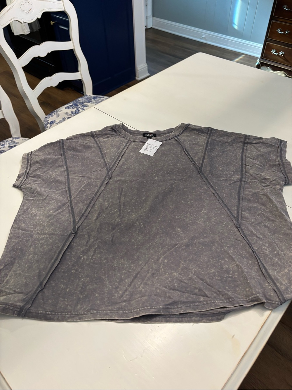 COZY Short-Sleeve Mineral Wash Tee in Heather Gray